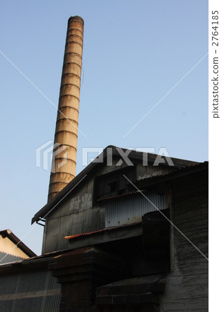 冶煉廠的煙囪 冶煉廠的煙囪 2764185
