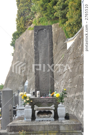 在龍之墳的Shigaraki-ji寺的坂本龍馬的妻子 2765510