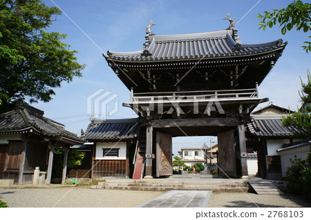 在Yukaji寺廟的鐘樓門 在Yukaji寺廟的鐘樓門 2768103