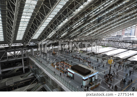 JR Osaka Station Space Time Space 2775144