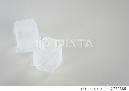 ice for on the rocks, ice cubes, icy 2776886