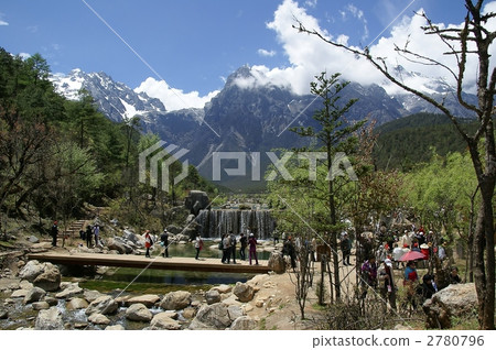 在麗江的Tamlong雪山 2780796