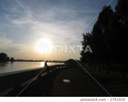 Ust · Camerogolsk: Sunset of the Irtysh River Ust · Camerogolsk: Sunset of the Irtysh River 2781910