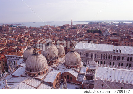 basilica di san marco, Tiled Roof, venetian 2789157