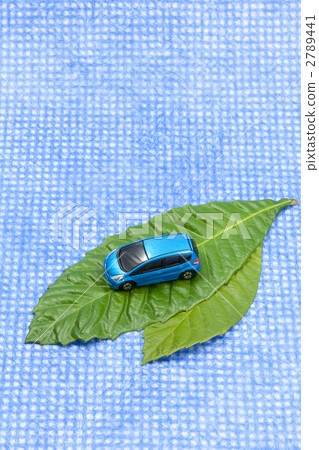 Compact Car & Leaf [Mini Car] 2789441