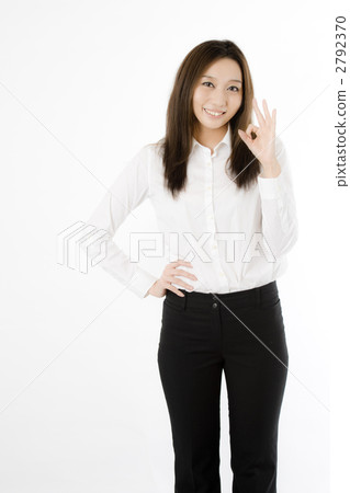 好標誌的女性僱員 2792370