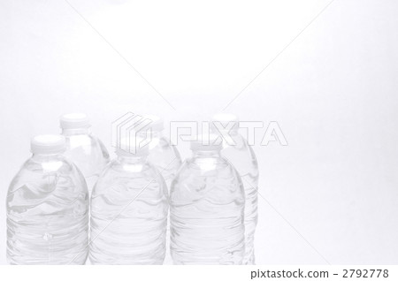 PET bottle water 2792778
