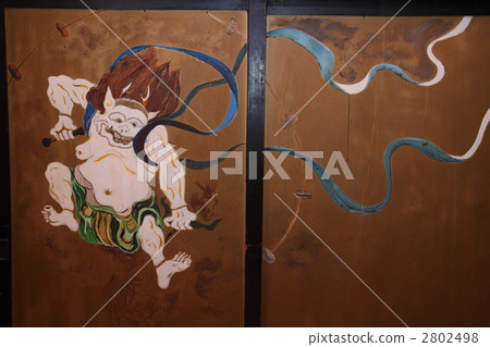 images drawn or painted on fusuma, japanese sliding screen, drawing 2802498