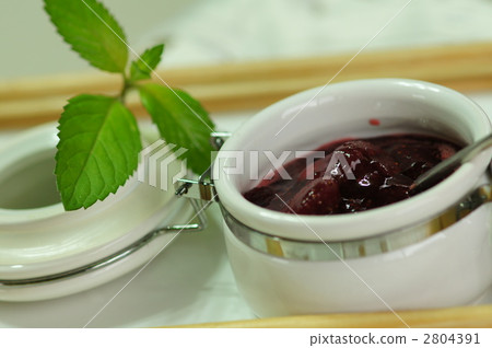 草莓醬和薄荷 2804391