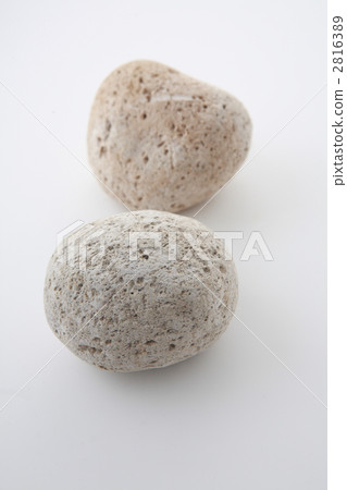 兩塊浮石 2816389