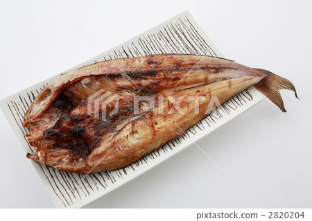 Opening of a hawk 2820204