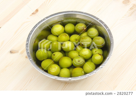 without lye, removal of bitter taste, unripe plum 2820277