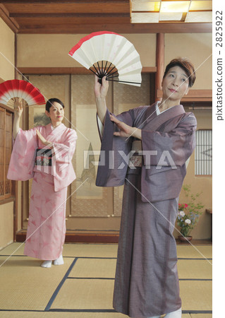 japanese dancing, traditional japanese dance, person 2825922