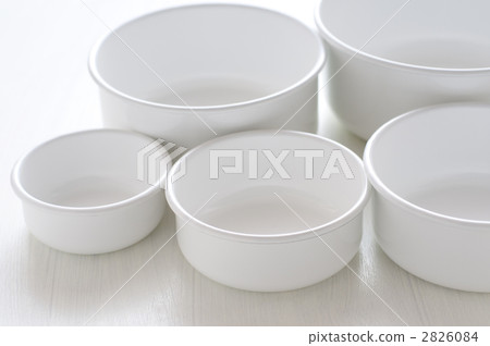 kitchen supplies, porcelain enamel, enamelled metalware 2826084