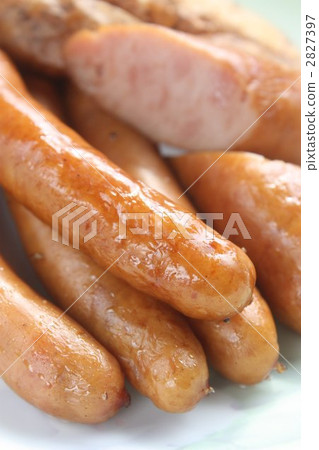 sausage sausage 2827397