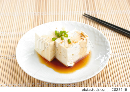 cold tofu cold tofu 2828546