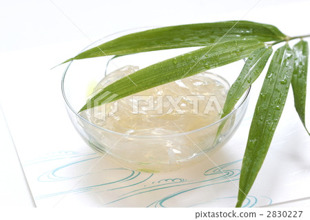 涼粉條 玻璃皿 芭蕉葉 2830227
