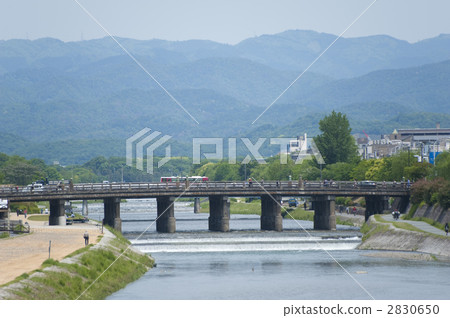 Kamogawa Sanjo Ohashi 2830650