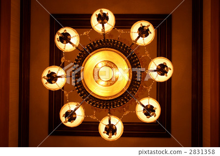 Chandelier Low angle 2831358
