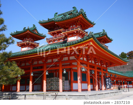 Kyoto Heian Jingu Shrine Soryu Ryugaku Right Kyoto Heian Jingu Shrine Soryu Ryugaku Right 2837210