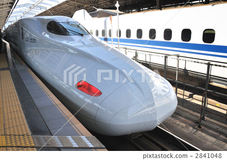 Kyushu Shinkansen N 700 series (2) 2841048