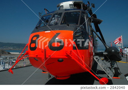 南極觀察船第一架直升機安裝“Shirase” 2842040