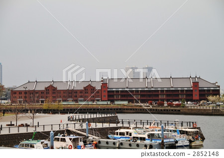  Red Brick Warehouse 2852148