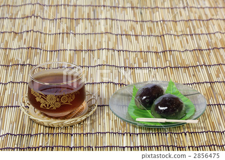 barley tea, kudzu starch cake, bamboo blind 2856475