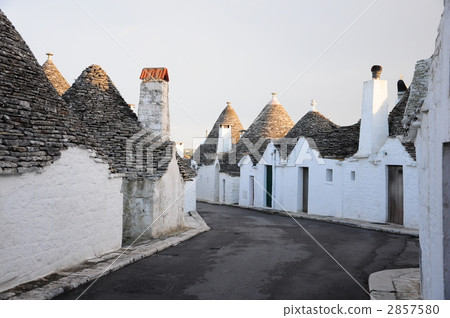 阿爾貝羅貝洛世界遺產 2857580