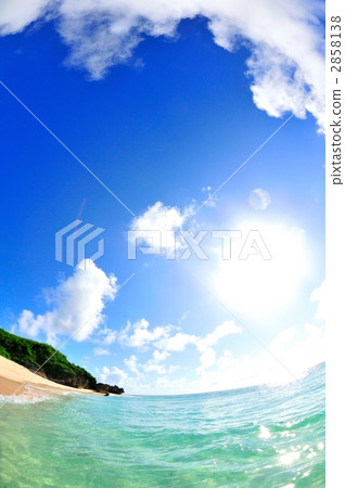 Beach @ Yoron Island (fisheye lens) Beach @ Yoron Island (fisheye lens) 2858138