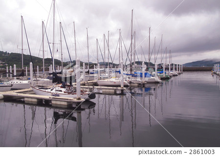 Beef window yacht harbor 2861003