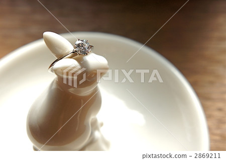 Engagement ring Engagement ring 2869211