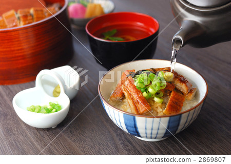三三吃 三三吃 2869807