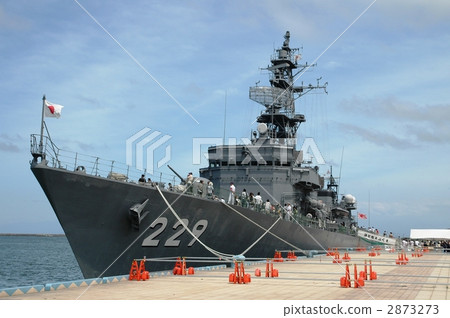 Escort ship abalone 2873273