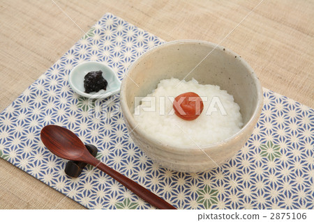 Umeboshi，粥，米粥和海帶 2875106