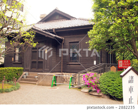 Nogi Shrine The entrance of the former Nogi Daimon House in the premises 2882235