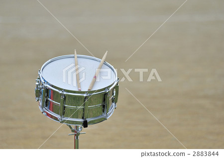 drum, percussion instrument, drums 2883844