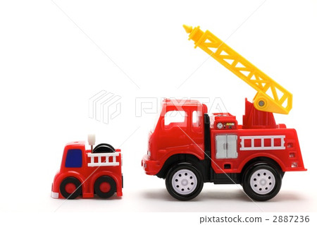Fire engines 2887236
