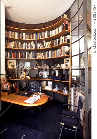 Milan study room 2888457