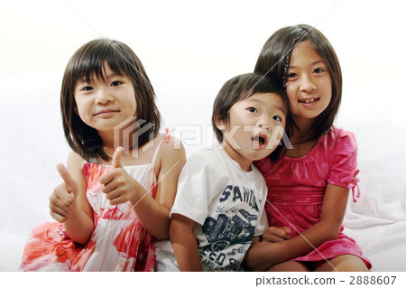 sister, sisters, whelp 2888607