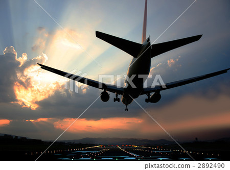 飛機下降到跑道 飛機下降到跑道 2892490