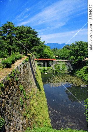 Tsuruga城堡的石垣和走廊橋樑 Tsuruga城堡的石垣和走廊橋樑 2894085