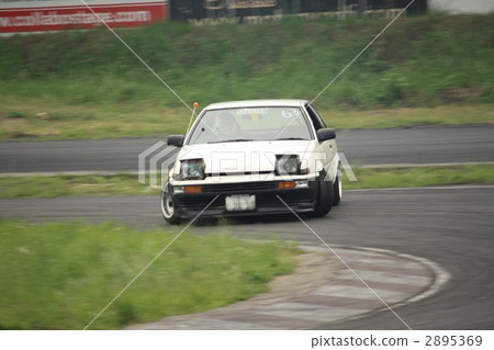 Hachiroku drift 2895369