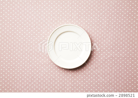 Cafe style gully table setting 2898521