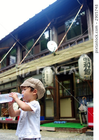 Summer oil spa and children 2905748