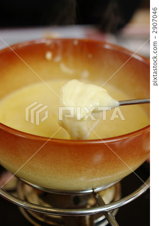 cheese fondue  2907046
