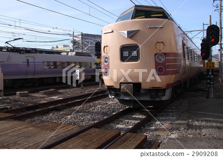第381號 381行 火車 2909208