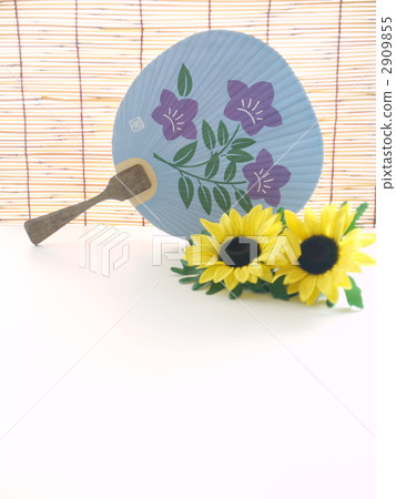 被放棄的夏天風景在日本 2909855