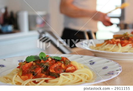 爸爸在做飯 2911155