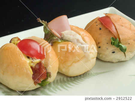 Summer bread 2912522